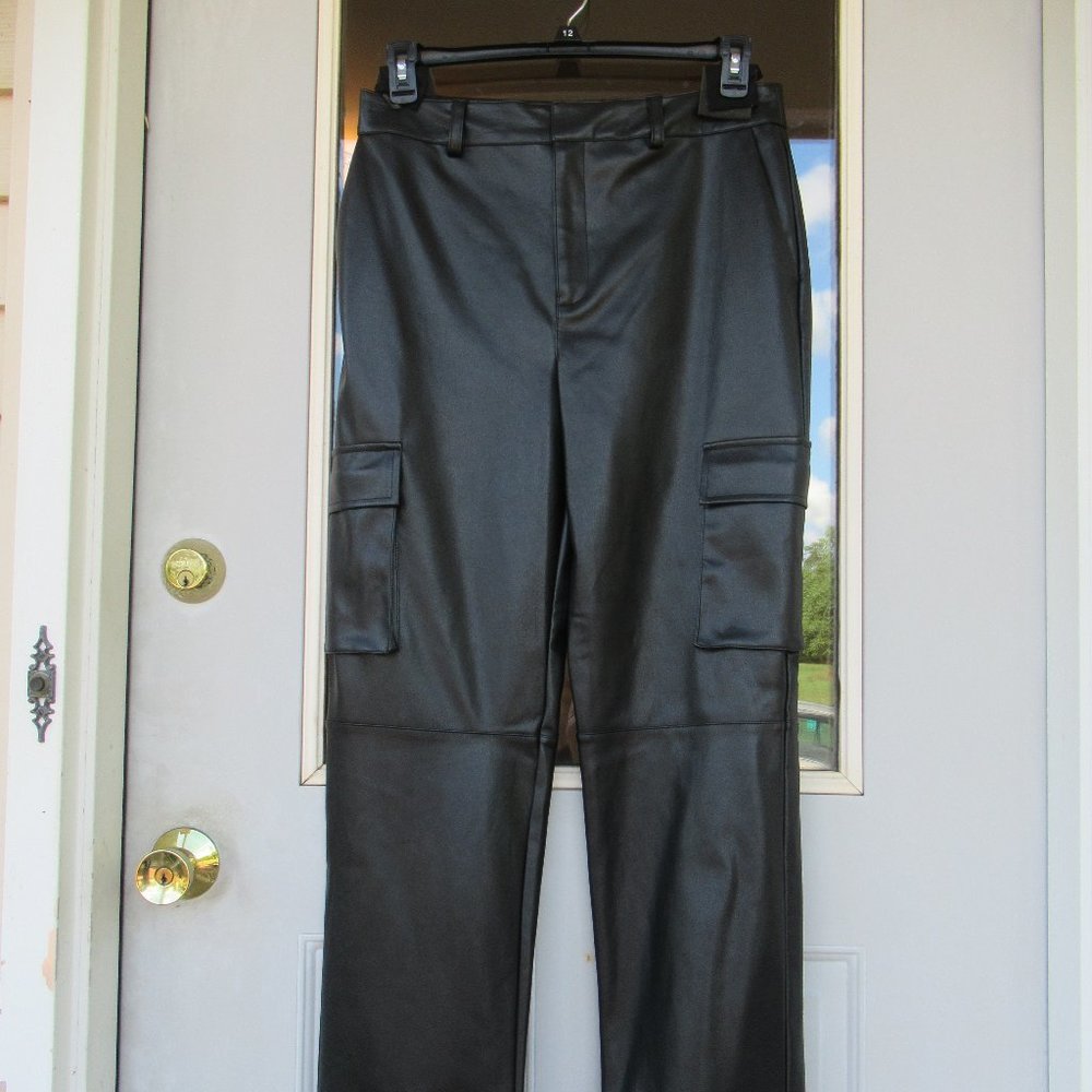 🟨APT. 9 faux leather cargo black pant size 12 or 14 - Picture 4 of 12